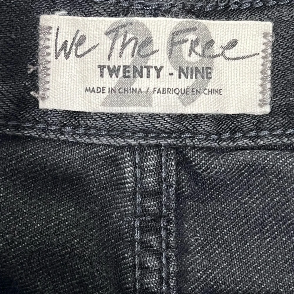 [Free People] Black Washed Frayed Distressed Jean Shorts Sexy Rodeo Size 29 - Picture 5 of 7